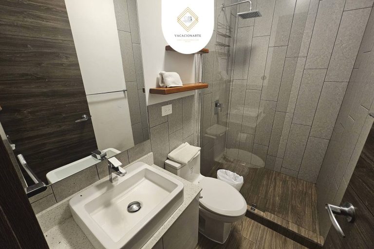 058554eb 85b0 44c4 ae97 bbd964980d81